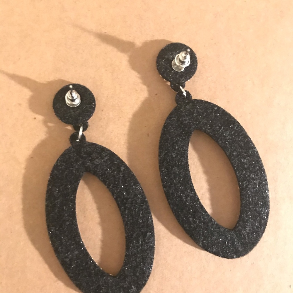 Crystal Collection Earrings - Picture 2 of 2